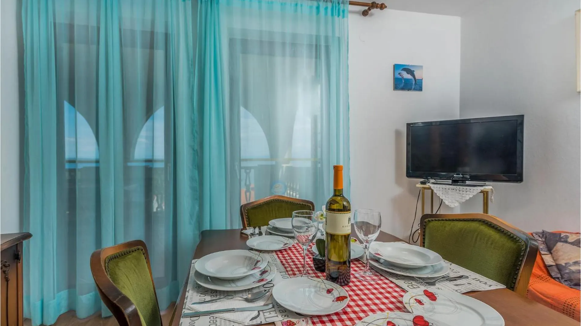 Lovely Apartment In Mali Losinj With Kitchen