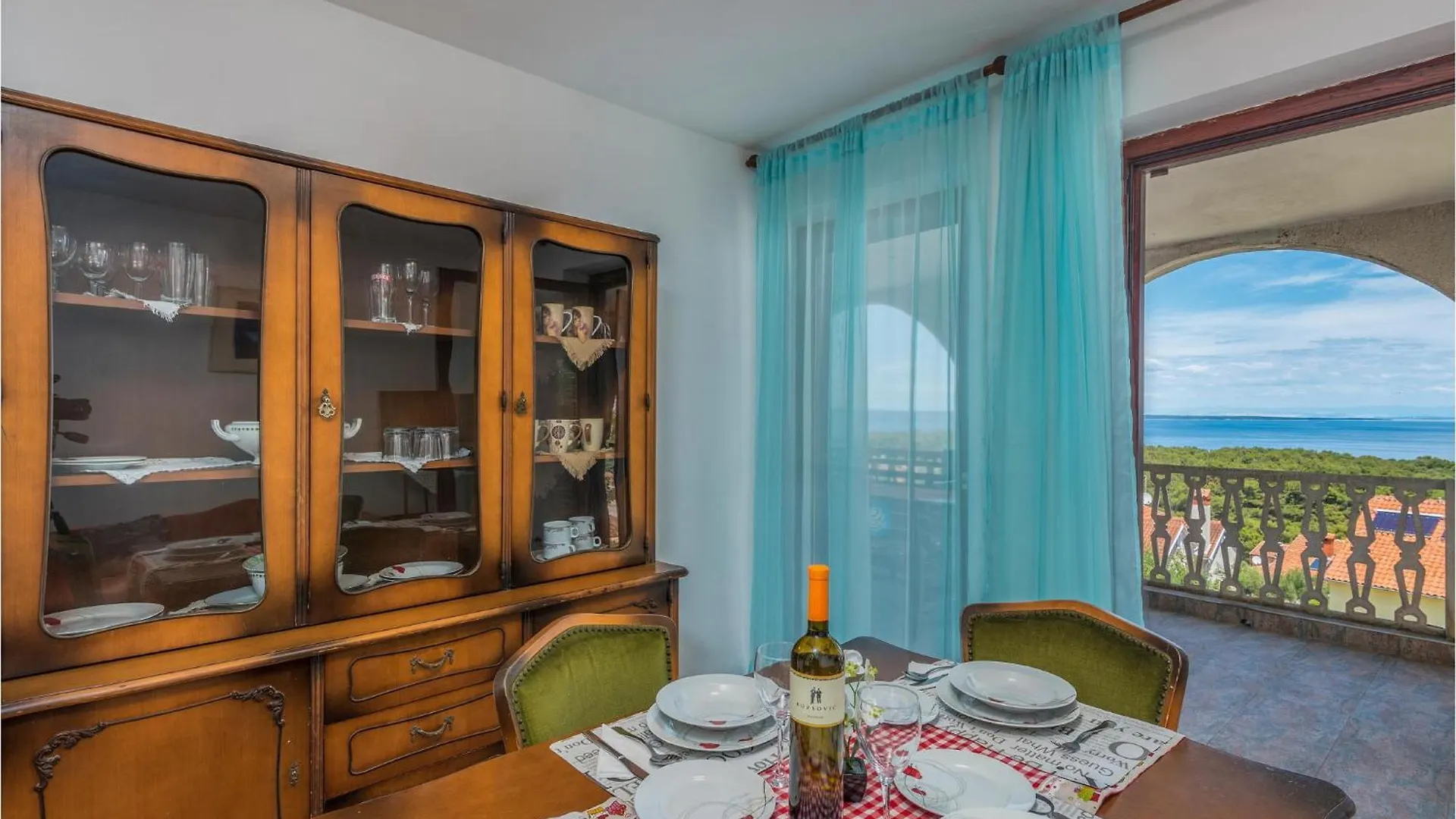 Lovely Apartment In Mali Losinj With Kitchen Kroatien